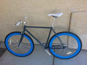 Bicicleta Fixie Gris/azul 700cc X 28... Nueva