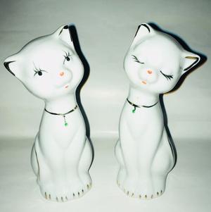 Figura Gatos Blanco De Ceramica Con Dorado 12 Cm Set Juego