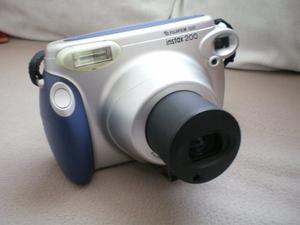 Fujifilm Modelo Instax 200 Cámara Instantanea