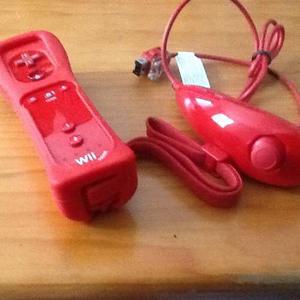 Nintendo,wii Rojo Con 2 Controles