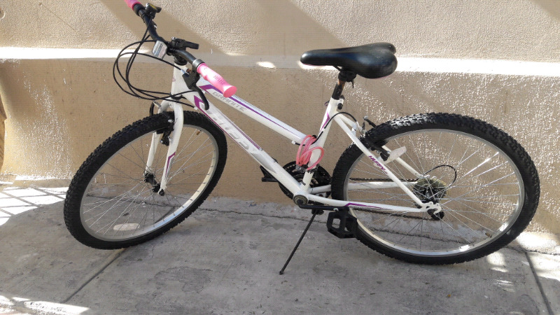 bicicleta huffy rock creek r24