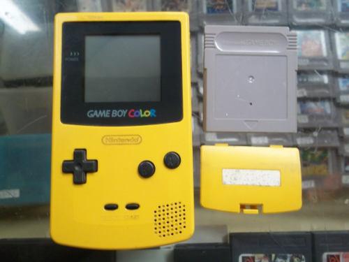 Consola Nintendo Game Boy Color Amarilla Gbc