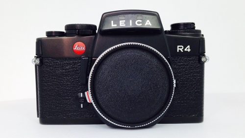 Cámara De Rollo De 35 Mm Marca Leica Modelo R4 (inv 232)
