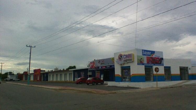 Chetumal, Locales Comerciales en Avenida Machuxac