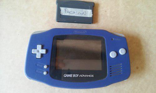 Game Boy Advance Funcionando Con Un Juego Y Tapa De Pilas