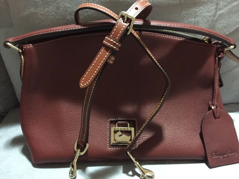 dooney and bourke bolsas