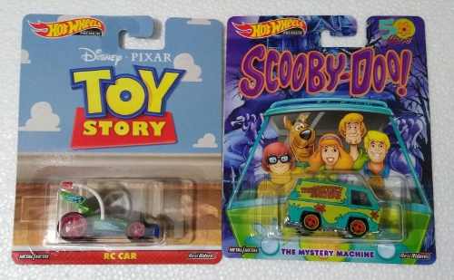 Hot Wheels Premium 2 Pzas Mystery Y Rc Car Toy Story Scooby