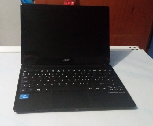 Laptop Acer Ao756