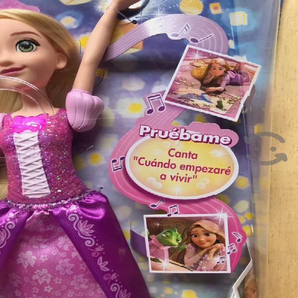 Muñeca Princesa Rapunzel Melódias Magicas, Disney