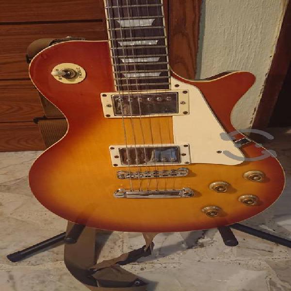 Guitarra eléctrica marca S101 tipo Les Paul