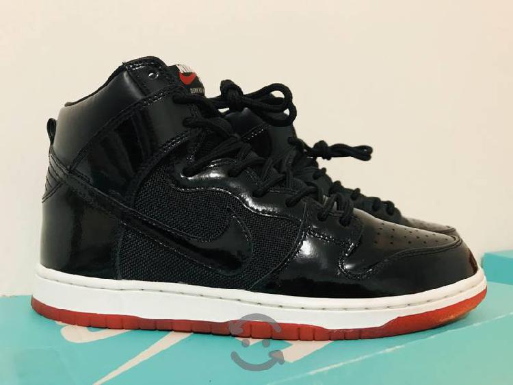 dunk sb bred