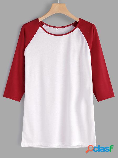 Camiseta con manga 3/4 longitud cuello redondo en color liso