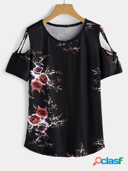 Camiseta floral con cuello redondo negro y hombros