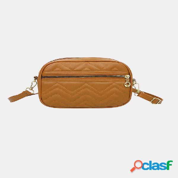 Mujer Bandolera acolchada de estilo casual liso con ondas