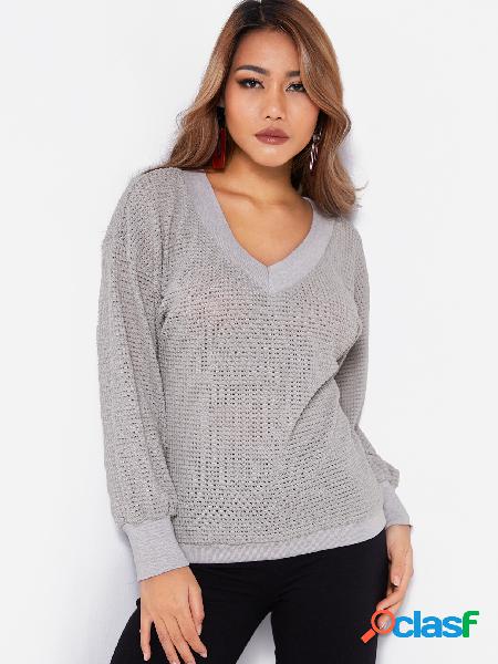 Suéter de manga larga con cuello en V gris
