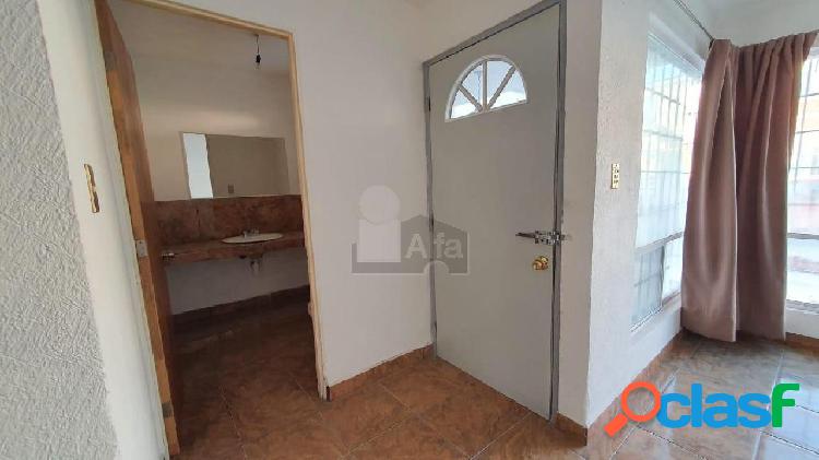 Casa sola en renta en Jardines de Oriente, León, Guanajuato