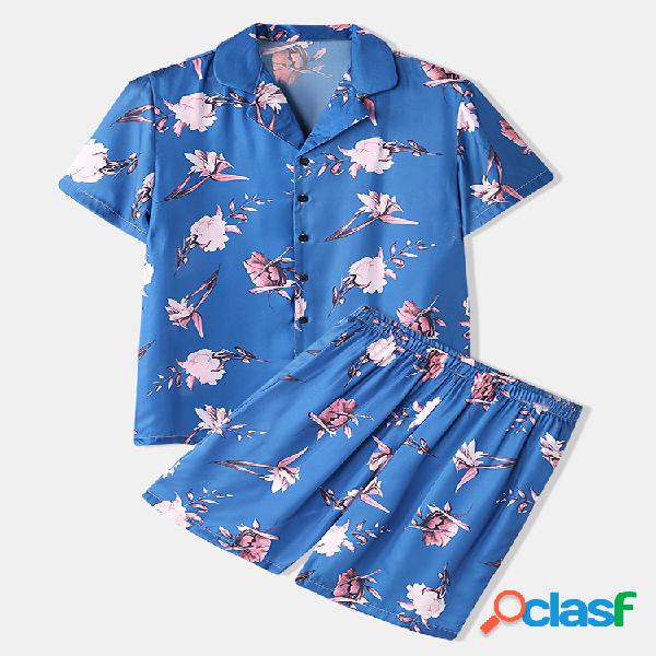 Pijamas de seda sintética con estampado floral azul para