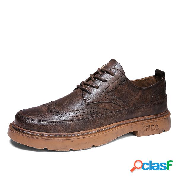 Men Retro Microfiber Leather Non Slip Brogue Casual Shoes
