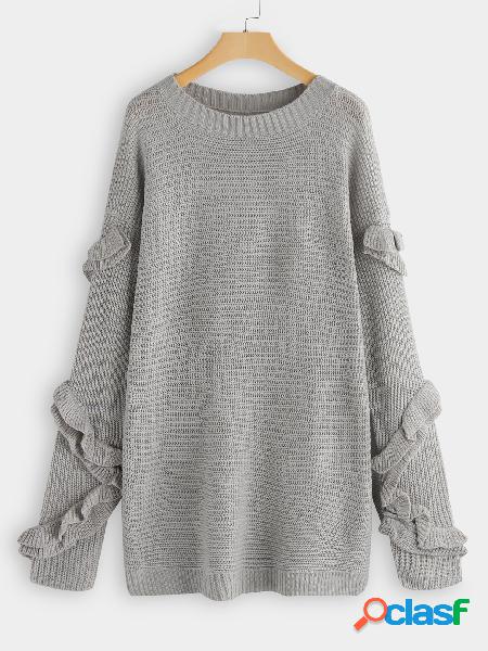 Suéter de punto gris con cuello redondo y diseño de