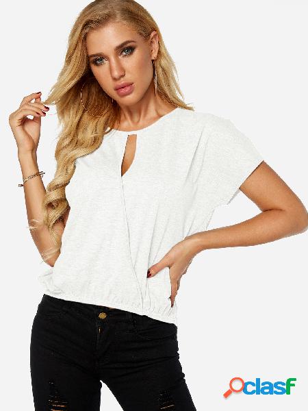 Top corto con cuello redondo en color blanco