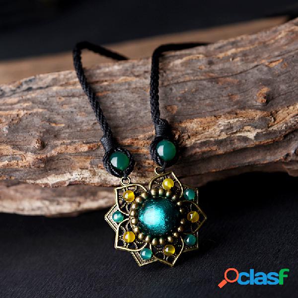 Collar retro bohemio con pendiente floral de ágata para
