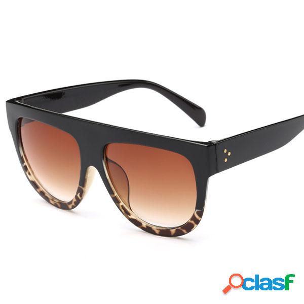 Gafas de sol clásicas anti-UV de marco grande