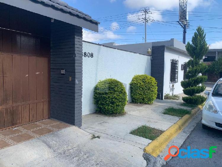 Casa en renta para oficina Col. Las Torres, Monterrey, N.L