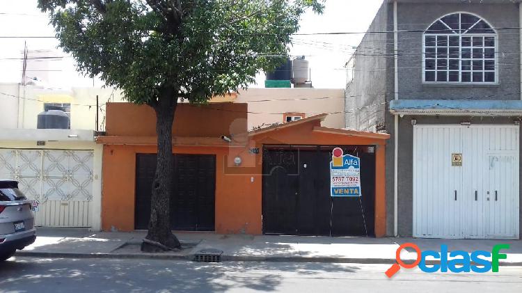 Casa sola en venta en Ciudad Azteca Sección Oriente,