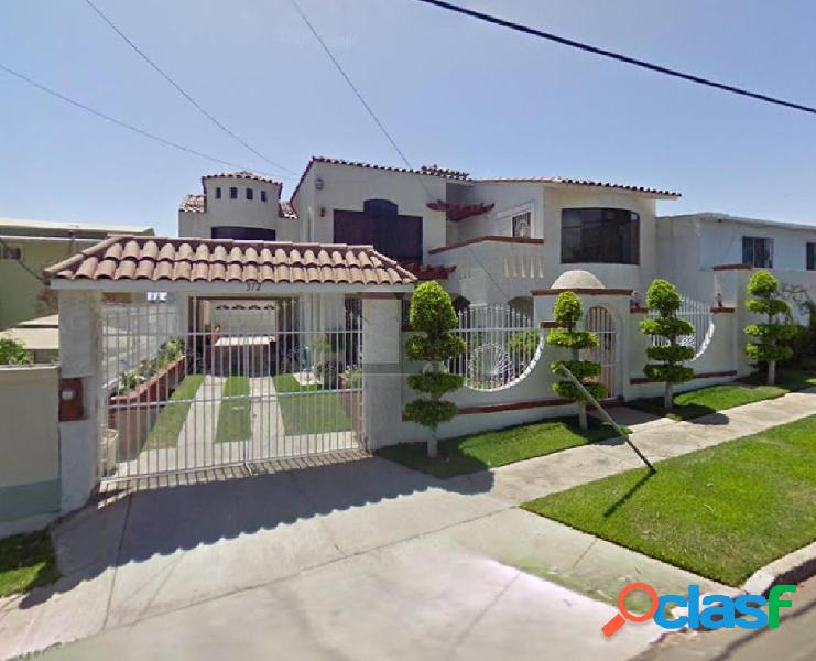 Casa sola en venta en Valle Dorado, Ensenada, Baja