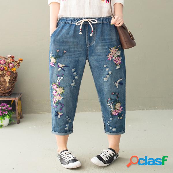 Cordón rasgado casual bordado de flores y pájaros Jeans
