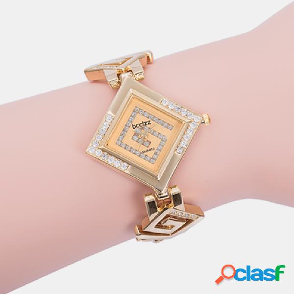 Trendy Elegant Mujer Reloj Diamond Steel Banda Reloj de