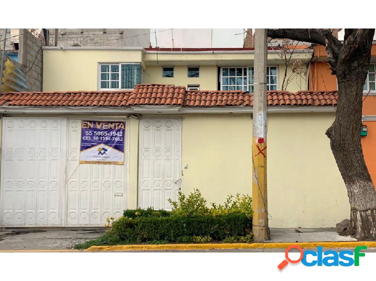 CASA EN VENTA PARQUE RESIDENCIAL. Monte Blanco