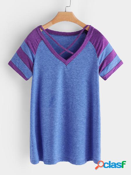 Camisetas con mangas cortas con cuello en V de rayas azules