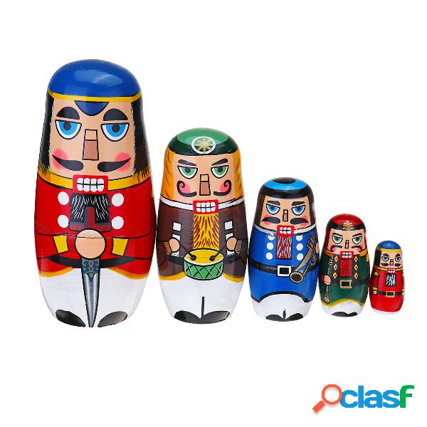 Muñeca rusa de madera que anida Matryoshka, decoración