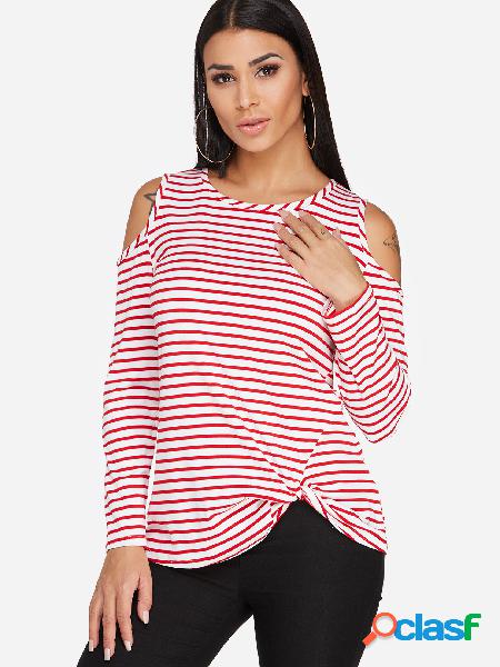 Red Crossed Front Design Stripe Hombro frío Cuello redondo