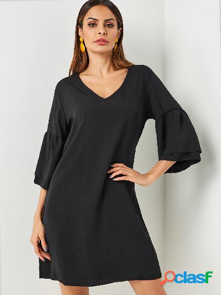 Black V-neck Bell Sleeves Dress