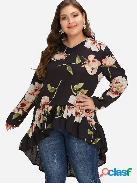 Blusa con estampado floral al azar negro de talla grande