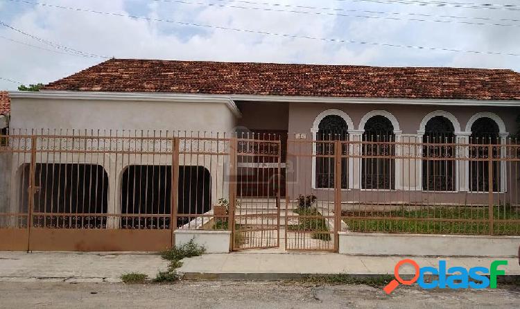 Casa sola en venta en Buenavista, Mérida, Yucatán