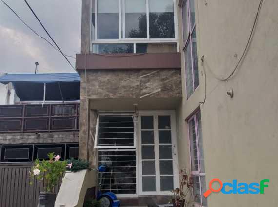 Linda casa duplex en venta