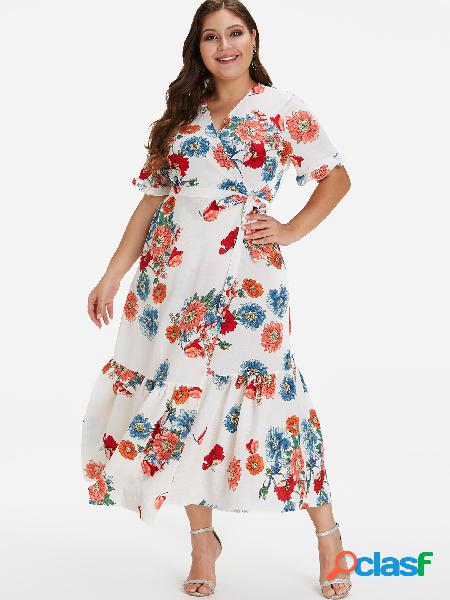 Vestido largo plisado con estampado floral de talla grande