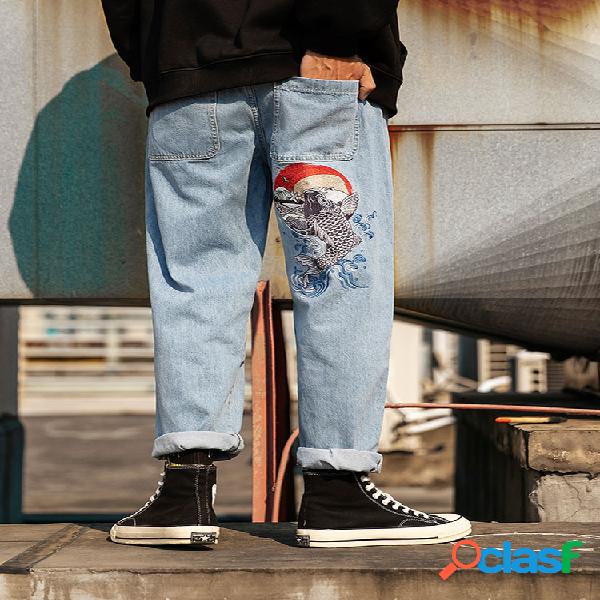Moda para hombre con bordado de carpa Hip Hop recto Jeans