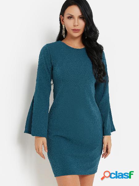 Vestido de mangas con cuello redondo, diseño liso, corte