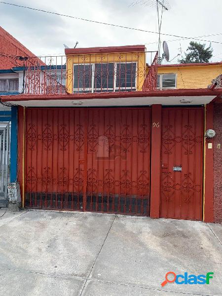 Casa sola en renta en Culhuacán CTM Sección IX-A,