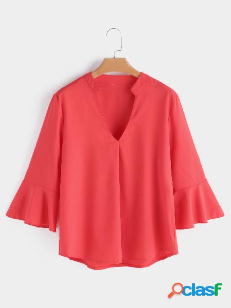 Blusa con cuello en v de mangas naranjas