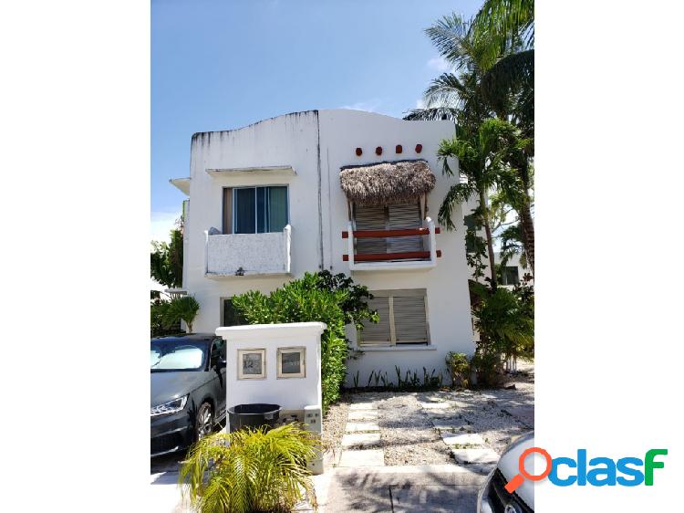 Frac. Privanza Playa del Carmen venta casa $2,400,000