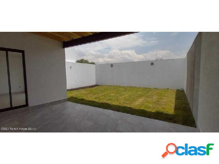 Qh1 Casa de 3 recámaras en venta en Lomas de Juriquilla