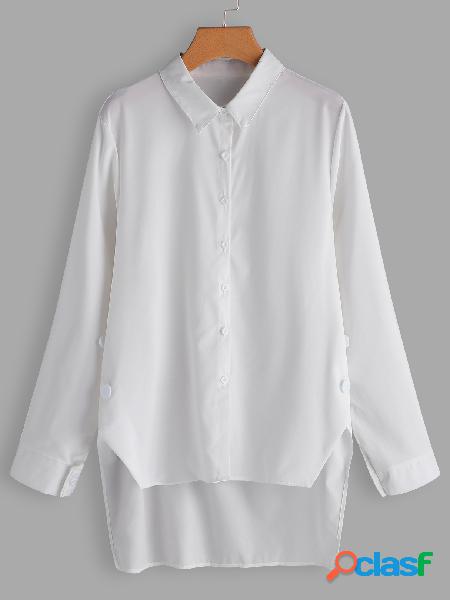 Blusa con detalle de botones lisos en tallas grandes