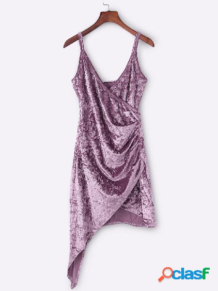 Vestido con dobladillo irregular en el frente con cuello en