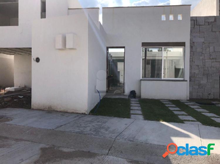 Casa en Xarama Residencial (Arzola)