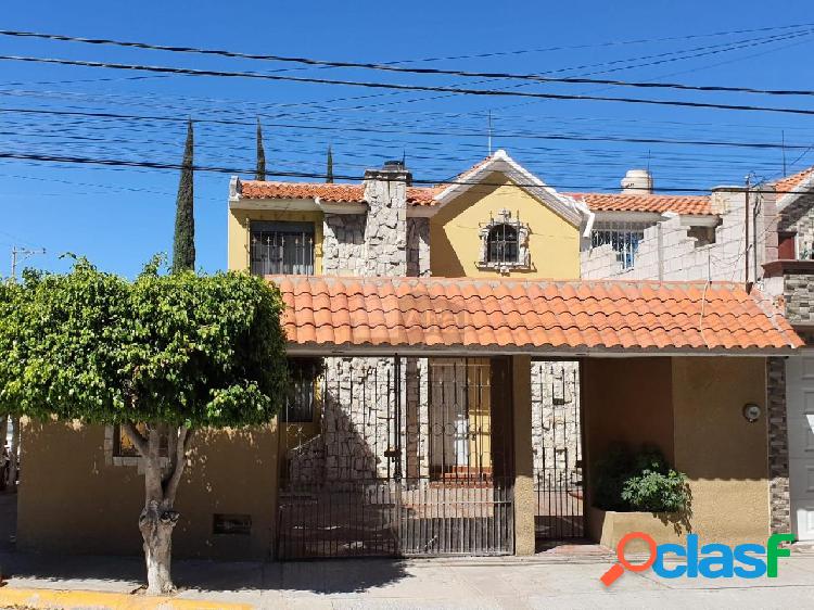 Casa sola en venta en Valle Dorado, San Luis Potosí, San
